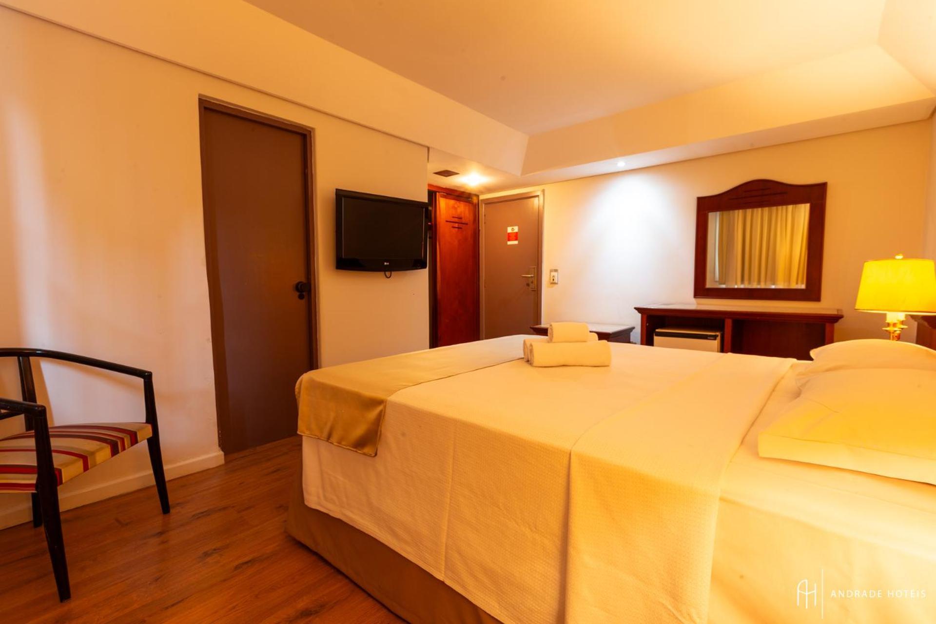 Rede Andrade Braz Hotel Curitiba Exterior photo