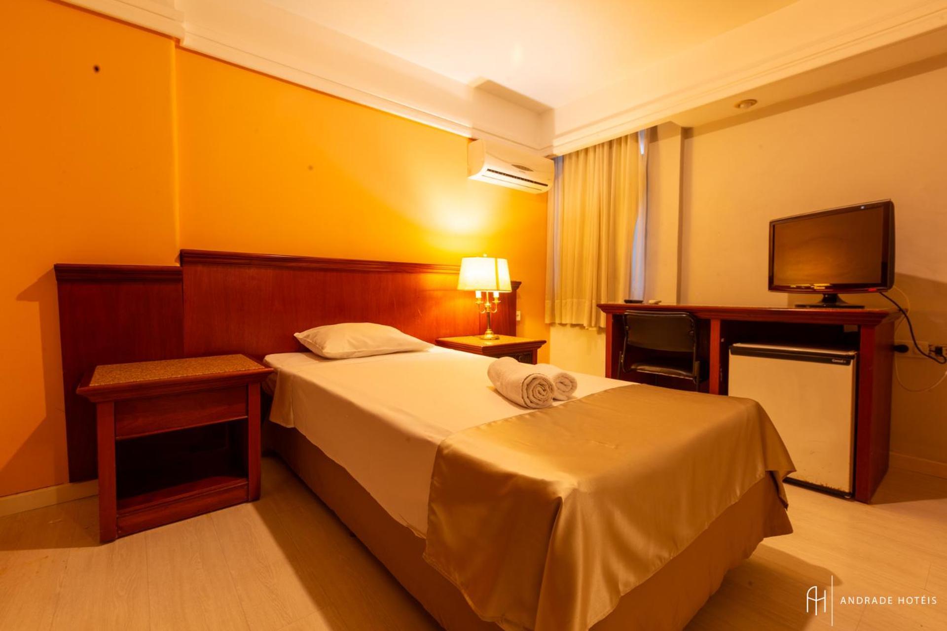 Rede Andrade Braz Hotel Curitiba Exterior photo